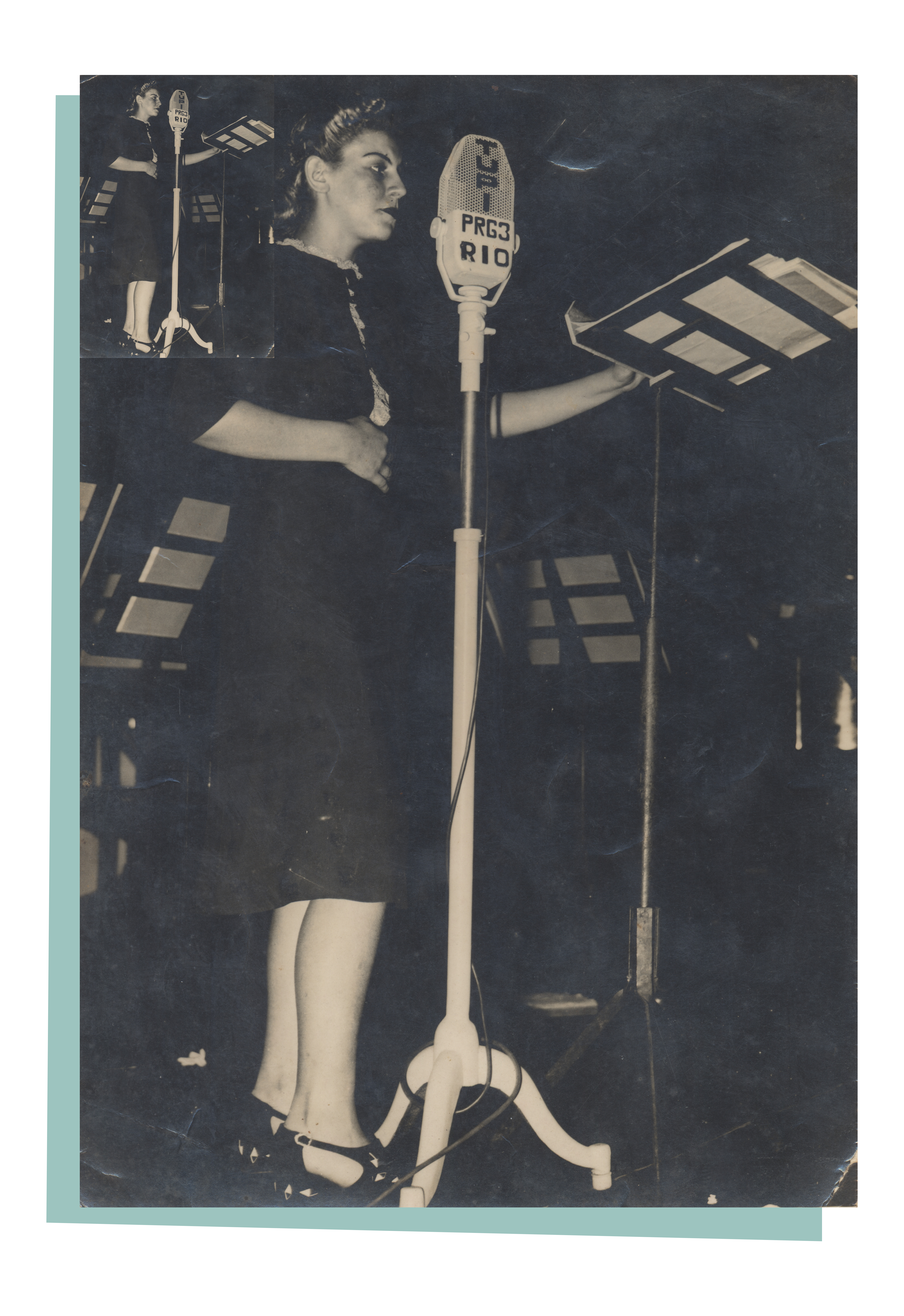 Stella Maris ao microfone da Rádio Tupi, 1938 - 
                                Fotógrafo não identificado - 
                                Coleção Dorival Caymmi - 
                                Acervo FMIS/RJ